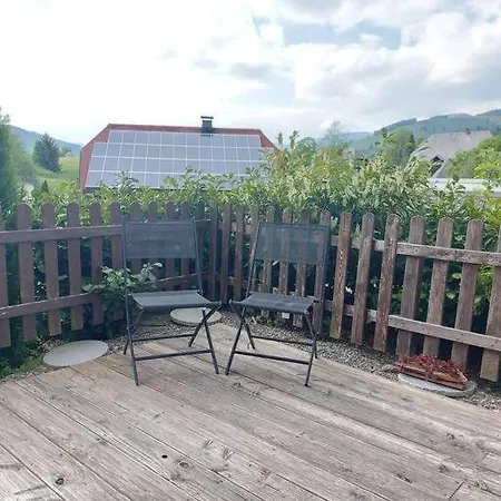 Lina Mit Toller Terrasse Im Schwarzwald